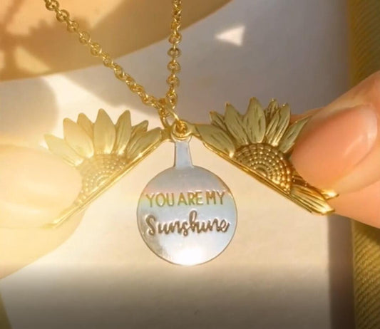 Girasol "You Are My Sunshine"-halskjede med oppbevaringspose